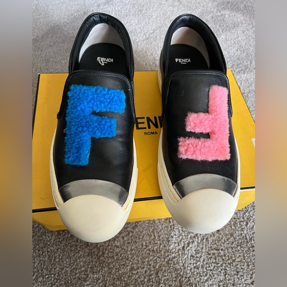 Double F classic women’s sneakers worn once like brand new Size 8 women - Picture 2 of 2